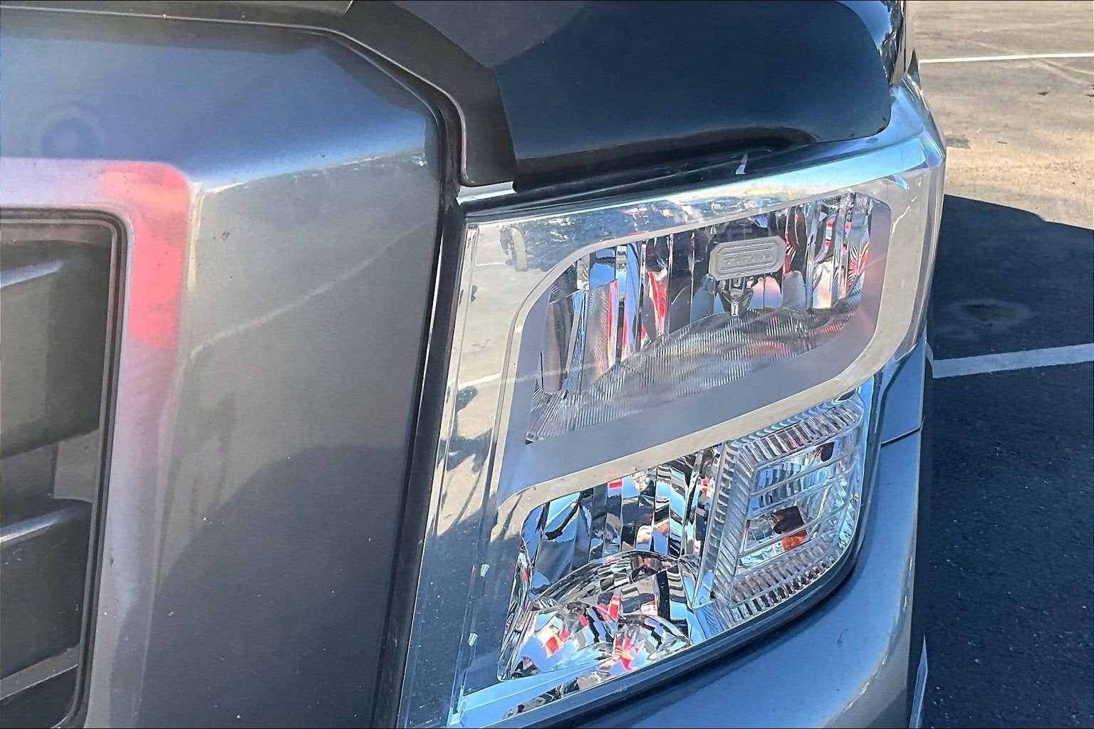 2020 Nissan Titan SV