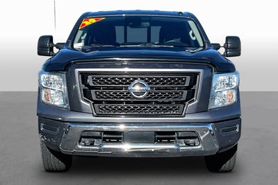 2020 Nissan Titan SV