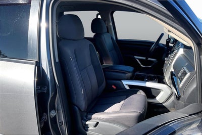 2020 Nissan Titan SV