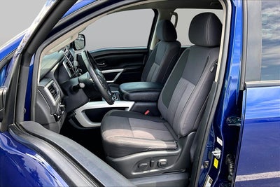 2021 Nissan Titan SV