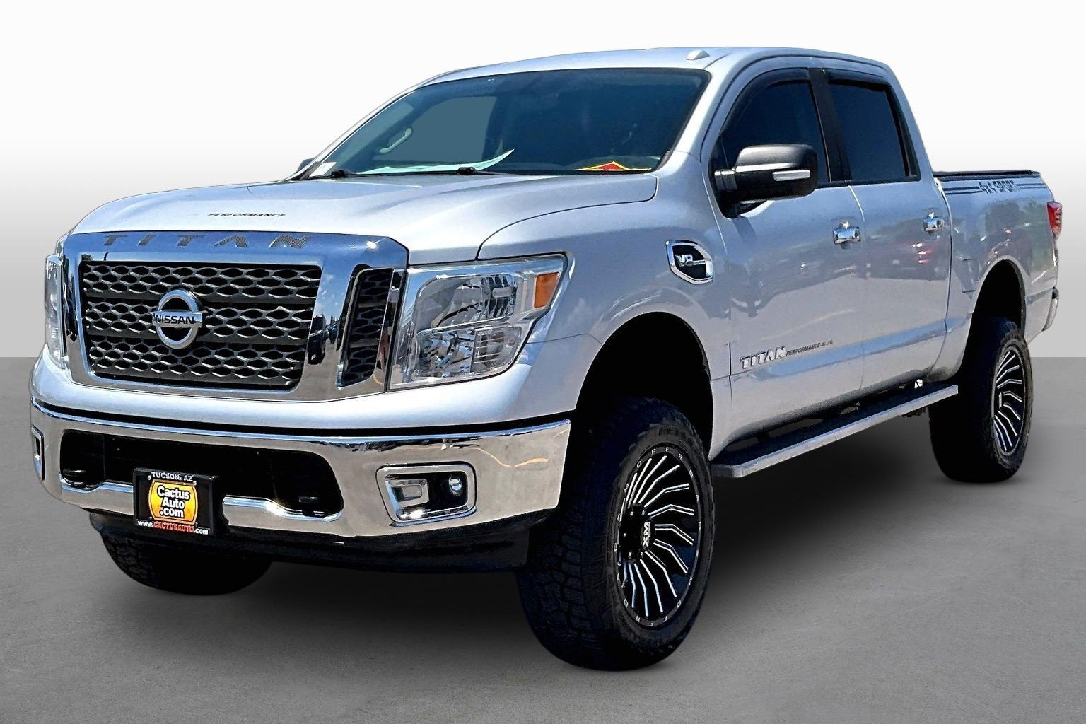 2017 Nissan Titan SV
