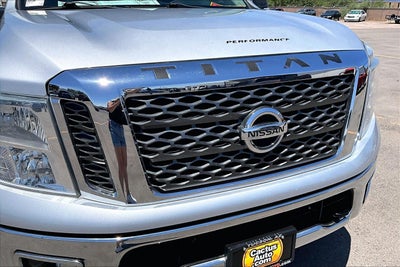 2017 Nissan Titan SV