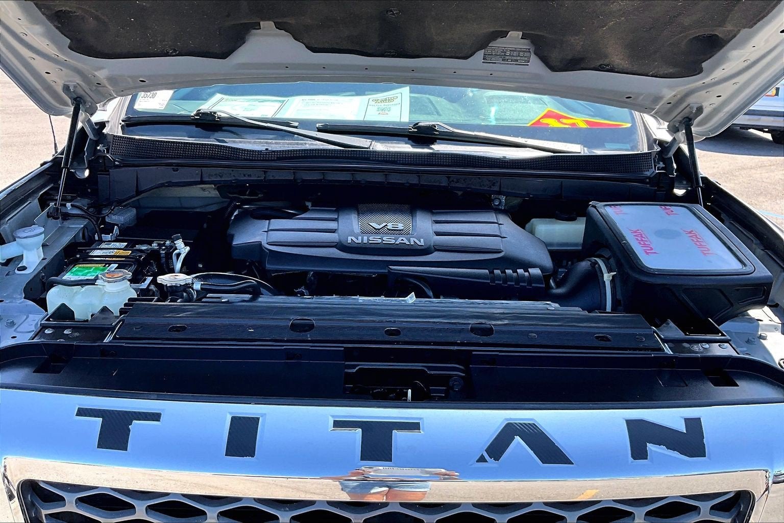 2017 Nissan Titan SV