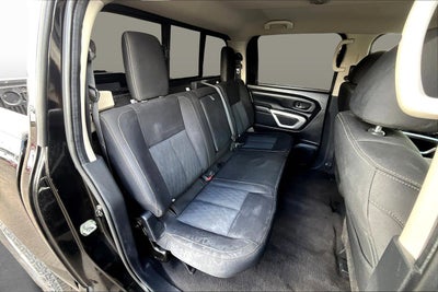 2017 Nissan Titan SV