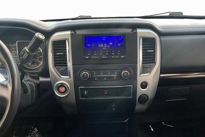 2017 Nissan Titan SV