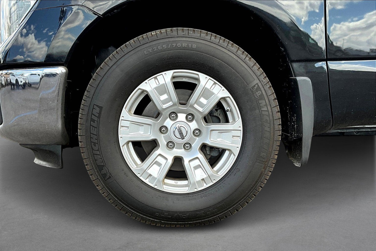 2017 Nissan Titan SV