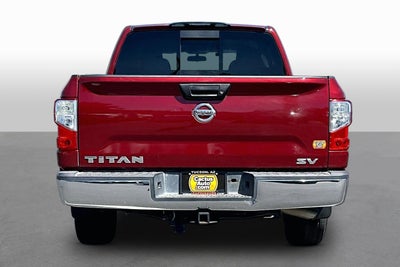 2017 Nissan Titan SV