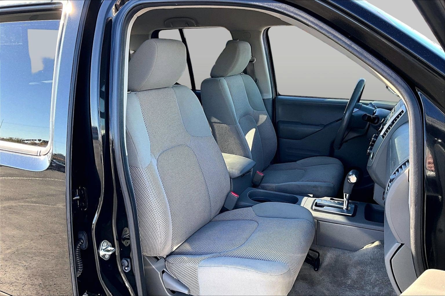 2018 Nissan Frontier SV V6