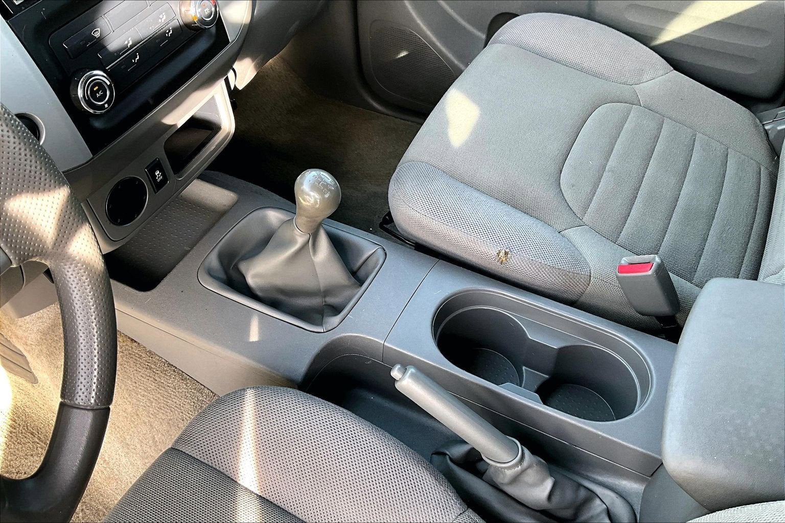 2015 Nissan Frontier S