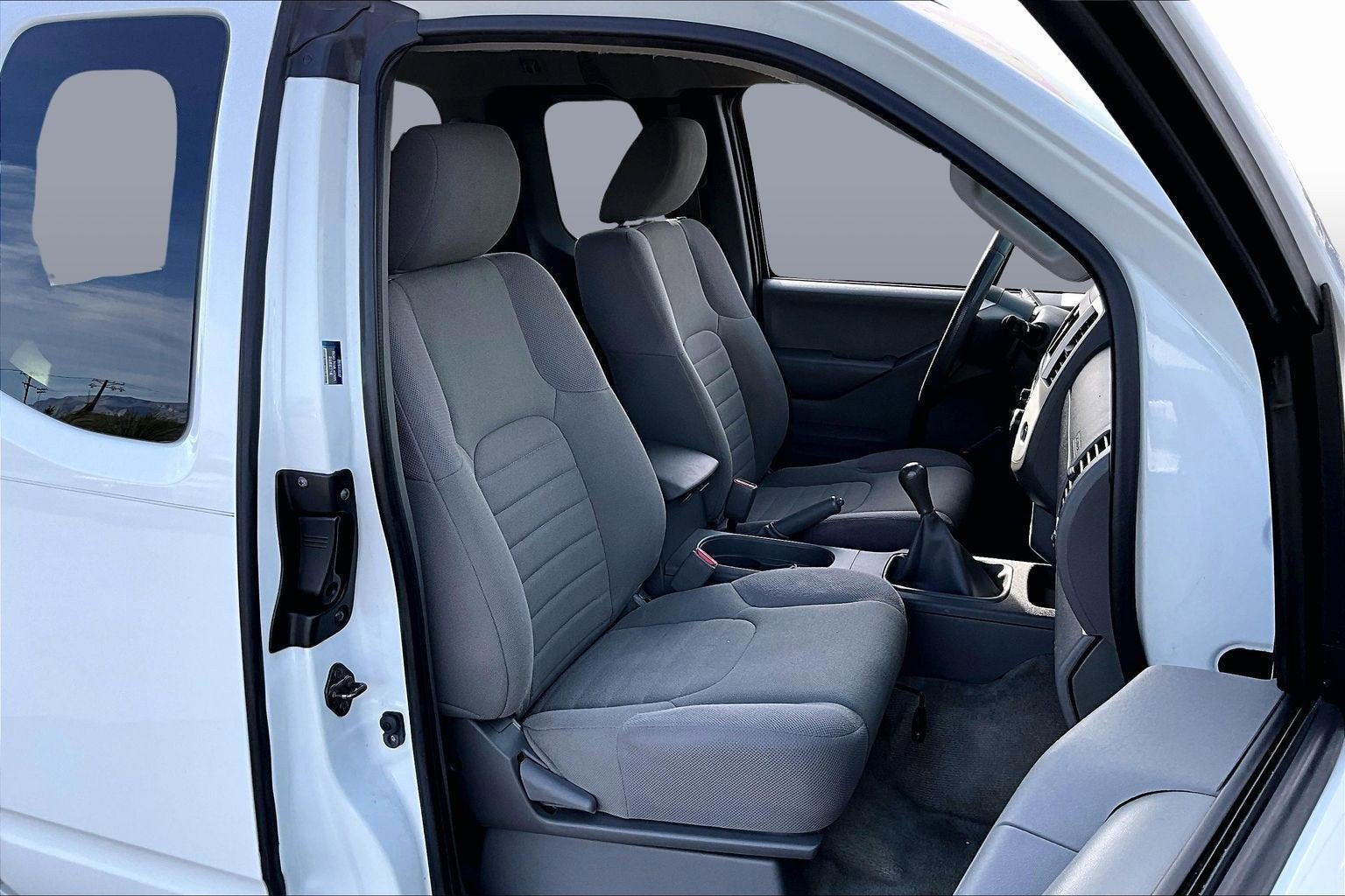 2015 Nissan Frontier S