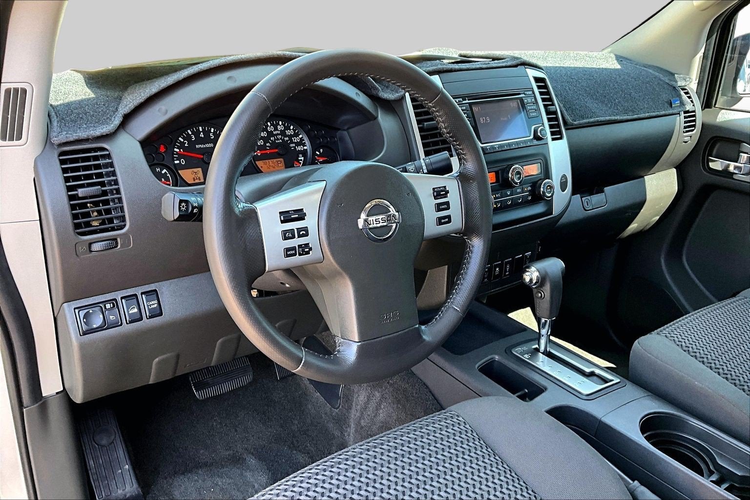 2018 Nissan Frontier SV V6