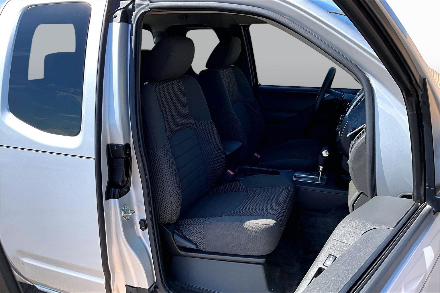 2018 Nissan Frontier SV V6