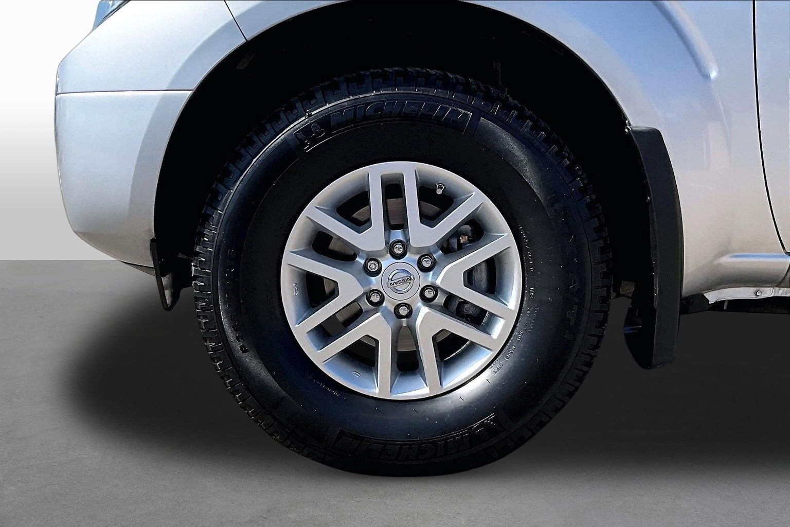 2018 Nissan Frontier SV V6