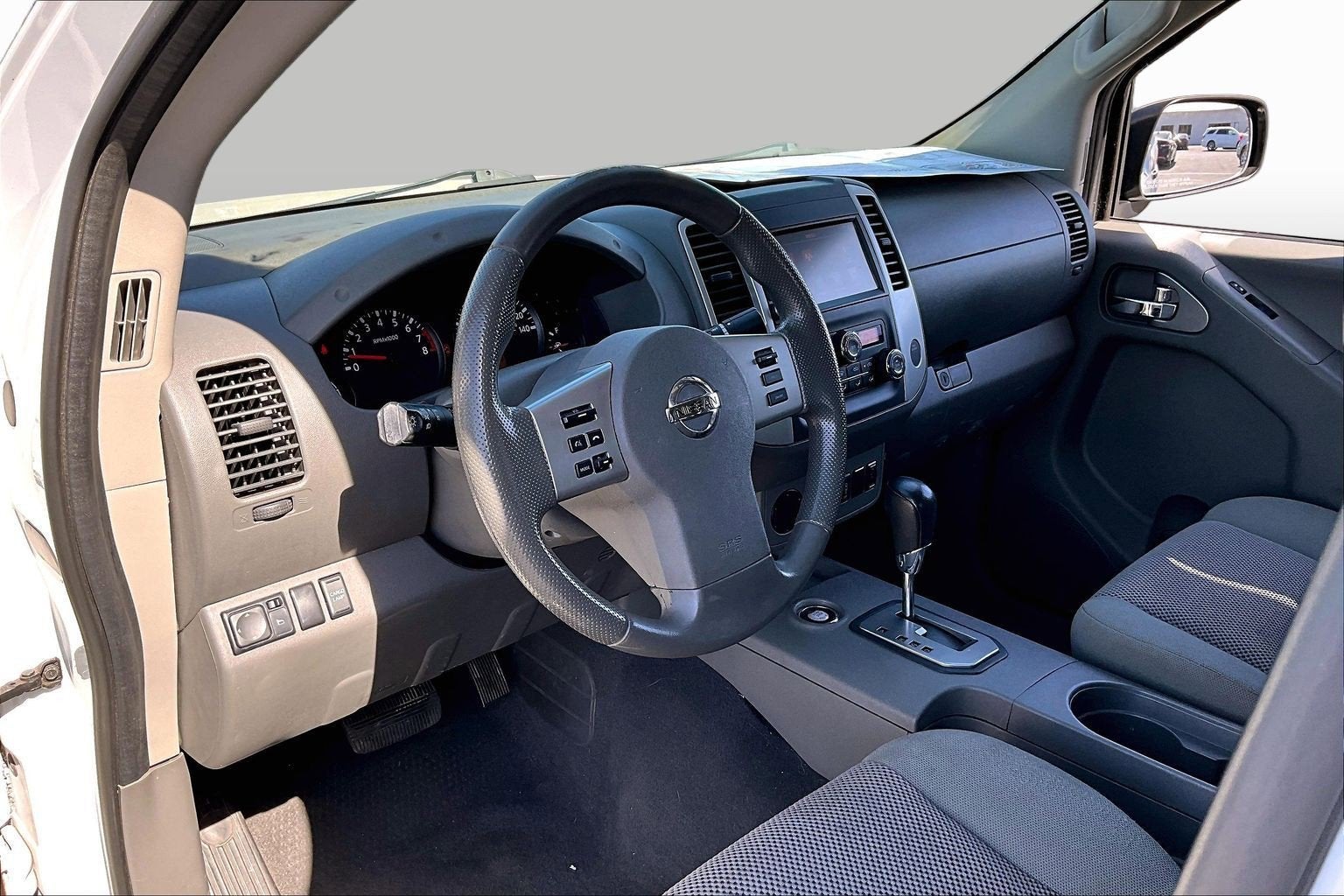 2021 Nissan Frontier SV