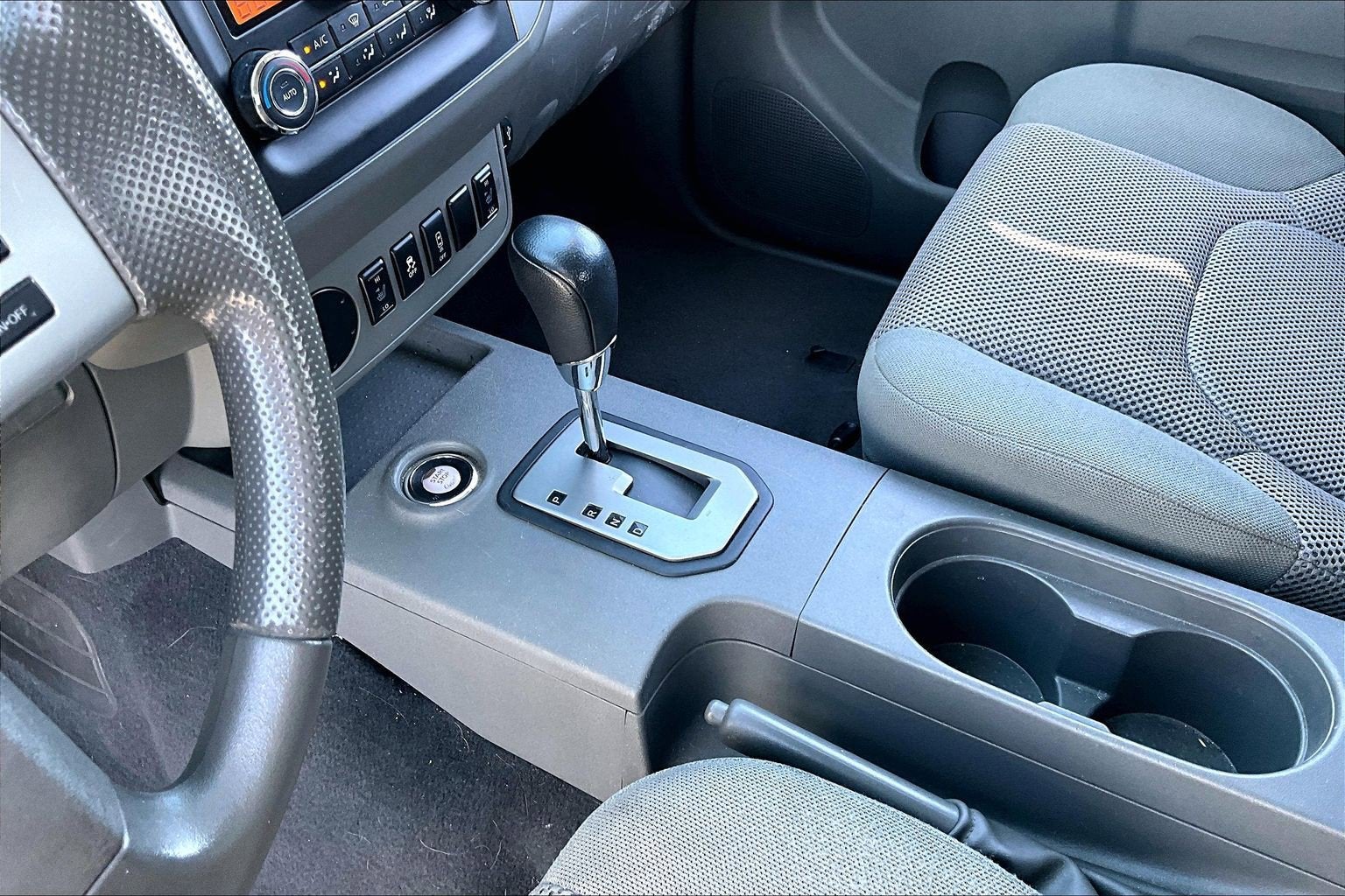 2021 Nissan Frontier SV