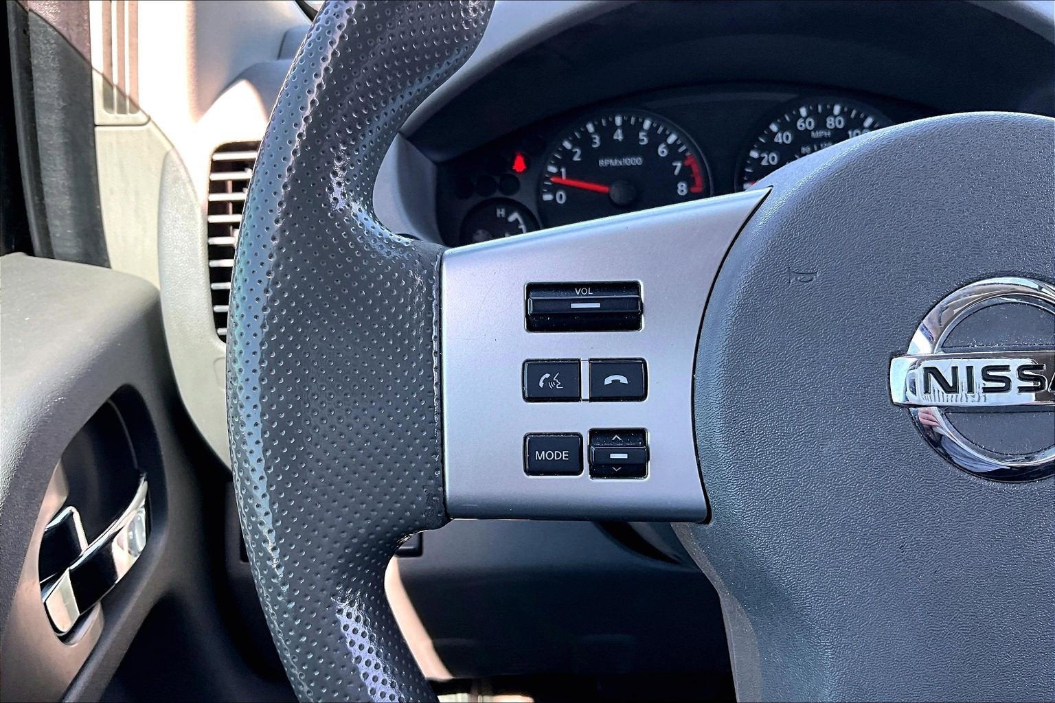 2021 Nissan Frontier SV