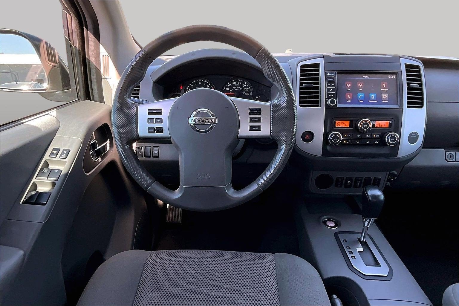 2021 Nissan Frontier SV