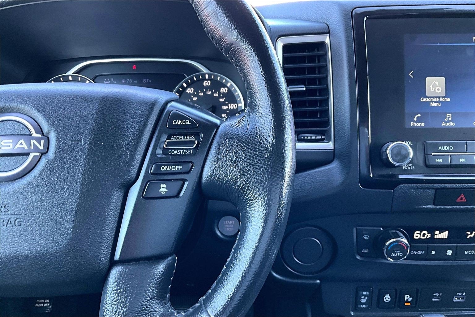 2022 Nissan Frontier SV