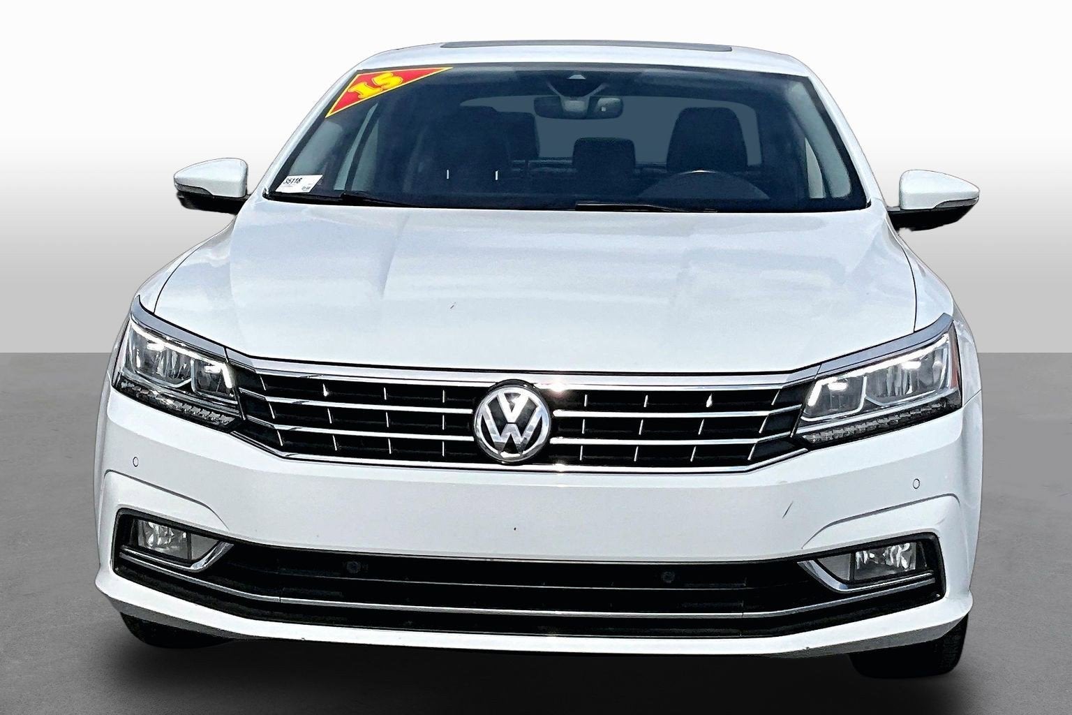 2018 Volkswagen Passat 2.0T SEL Premium