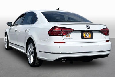 2018 Volkswagen Passat 2.0T SEL Premium