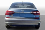 2017 Volkswagen Passat R-Line w/Comfort Pkg