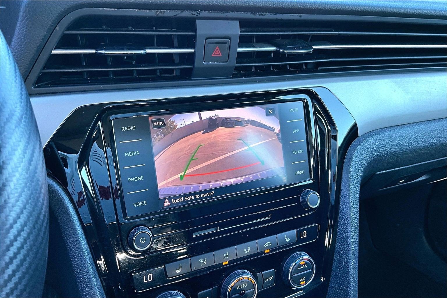 2021 Volkswagen Passat 2.0T SE