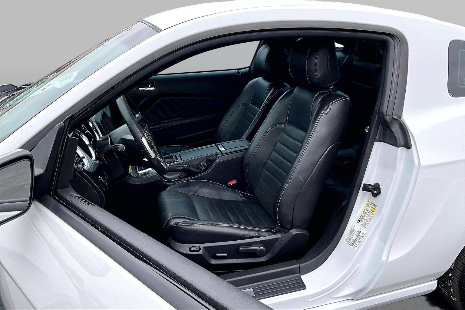 2014 Ford Mustang V6 Premium