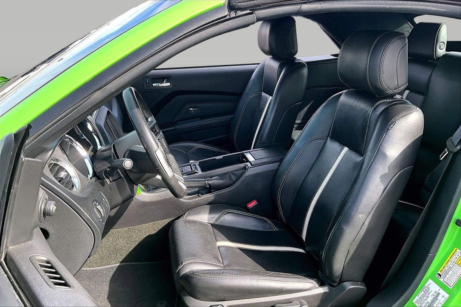 2014 Ford Mustang GT Premium