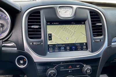 2018 Chrysler 300 Touring