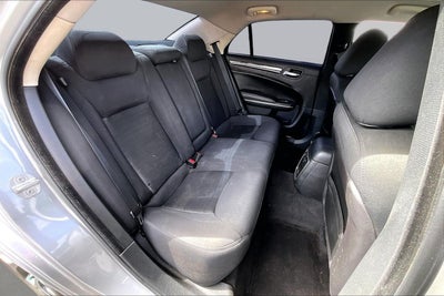 2018 Chrysler 300 Touring