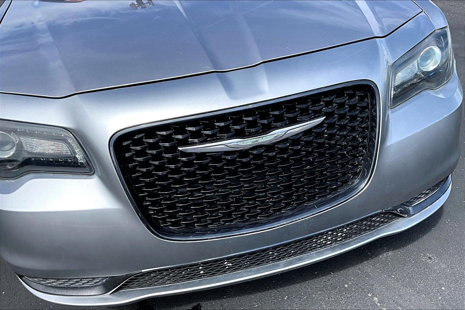 2018 Chrysler 300 Touring