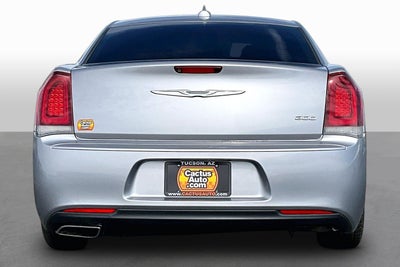 2018 Chrysler 300 Touring