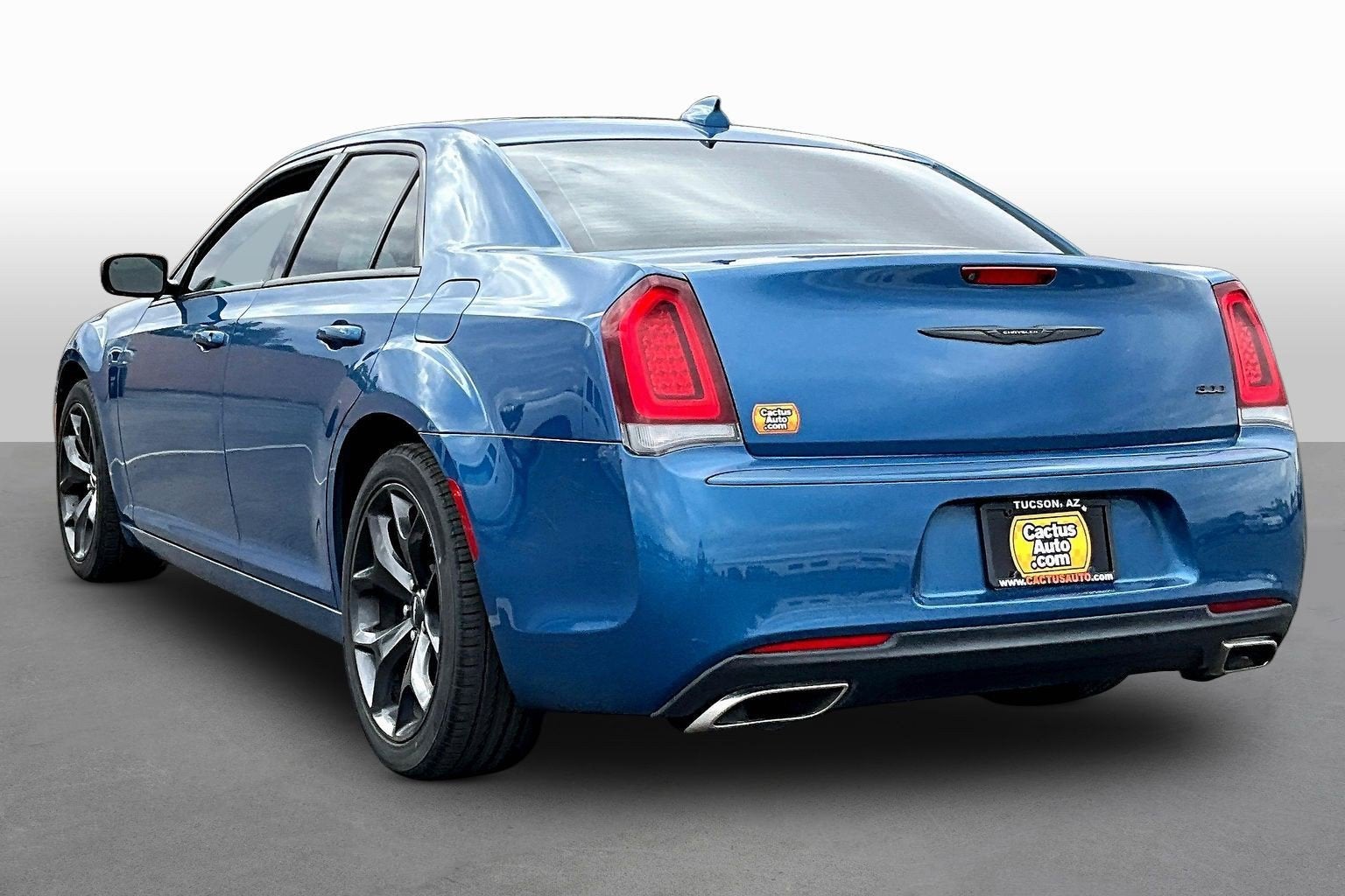 2022 Chrysler 300 Touring
