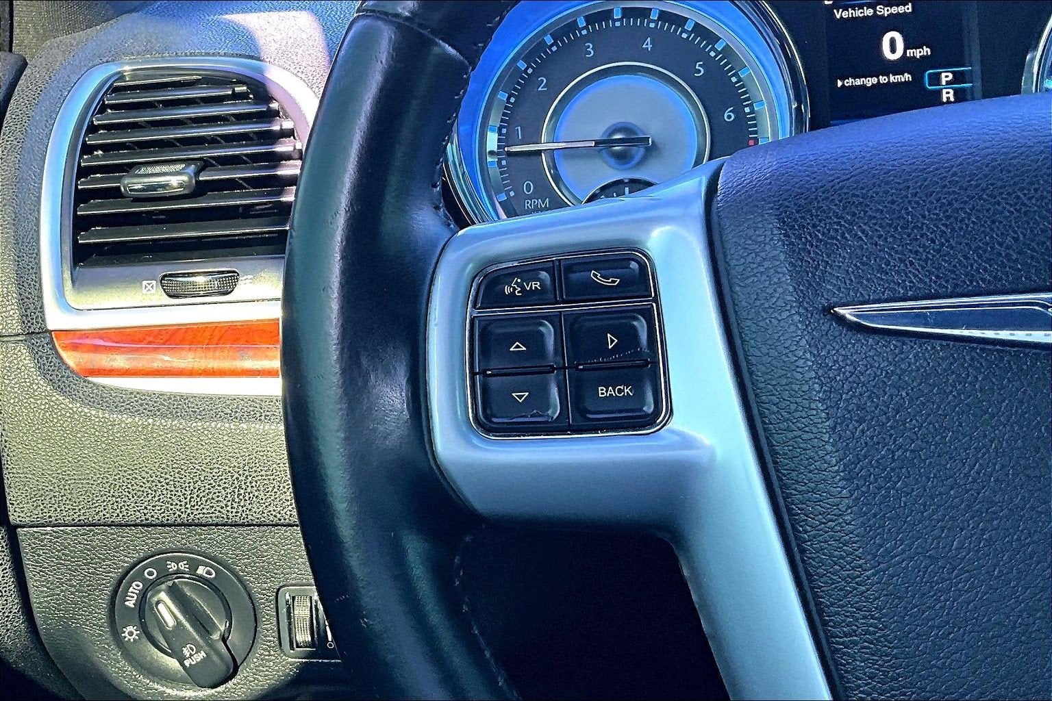 2014 Chrysler 300 Base