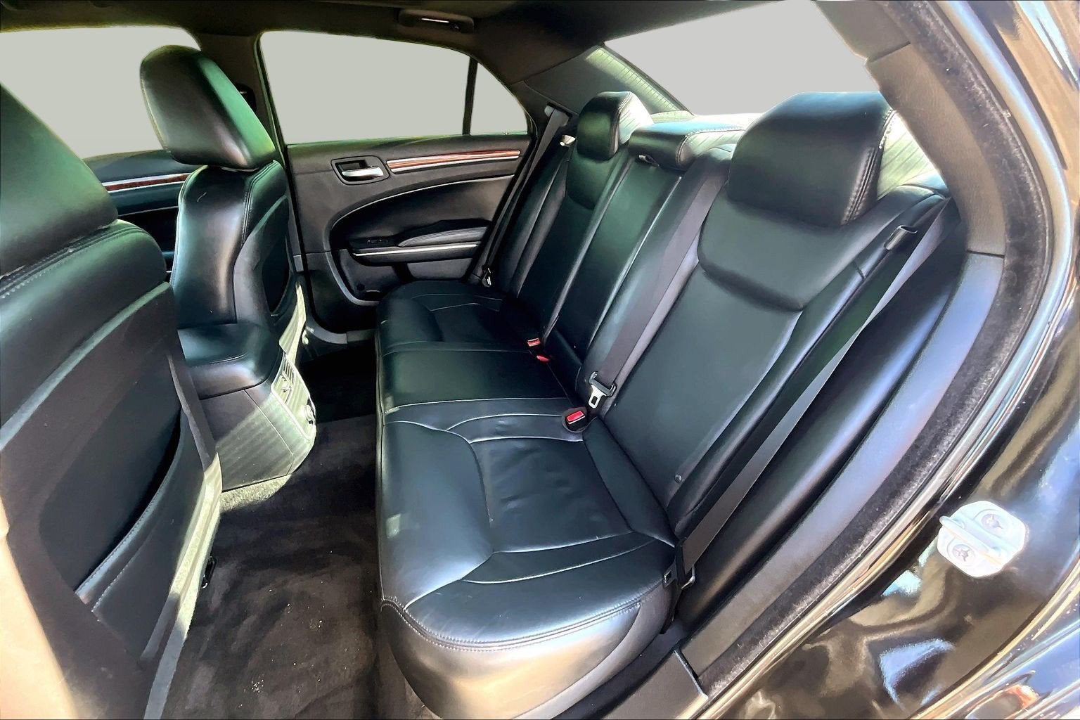 2014 Chrysler 300 Base