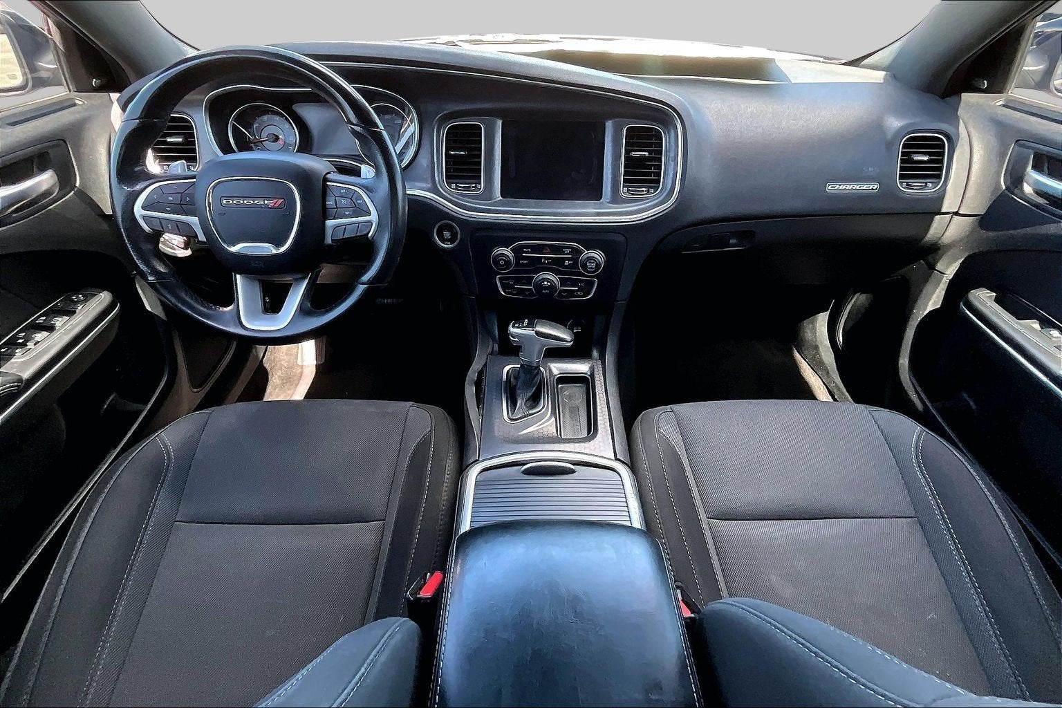 2018 Dodge Charger R/T - Photo 13