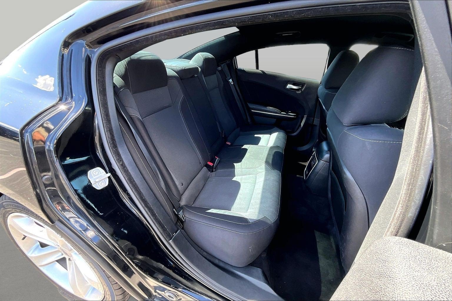2018 Dodge Charger R/T - Photo 25