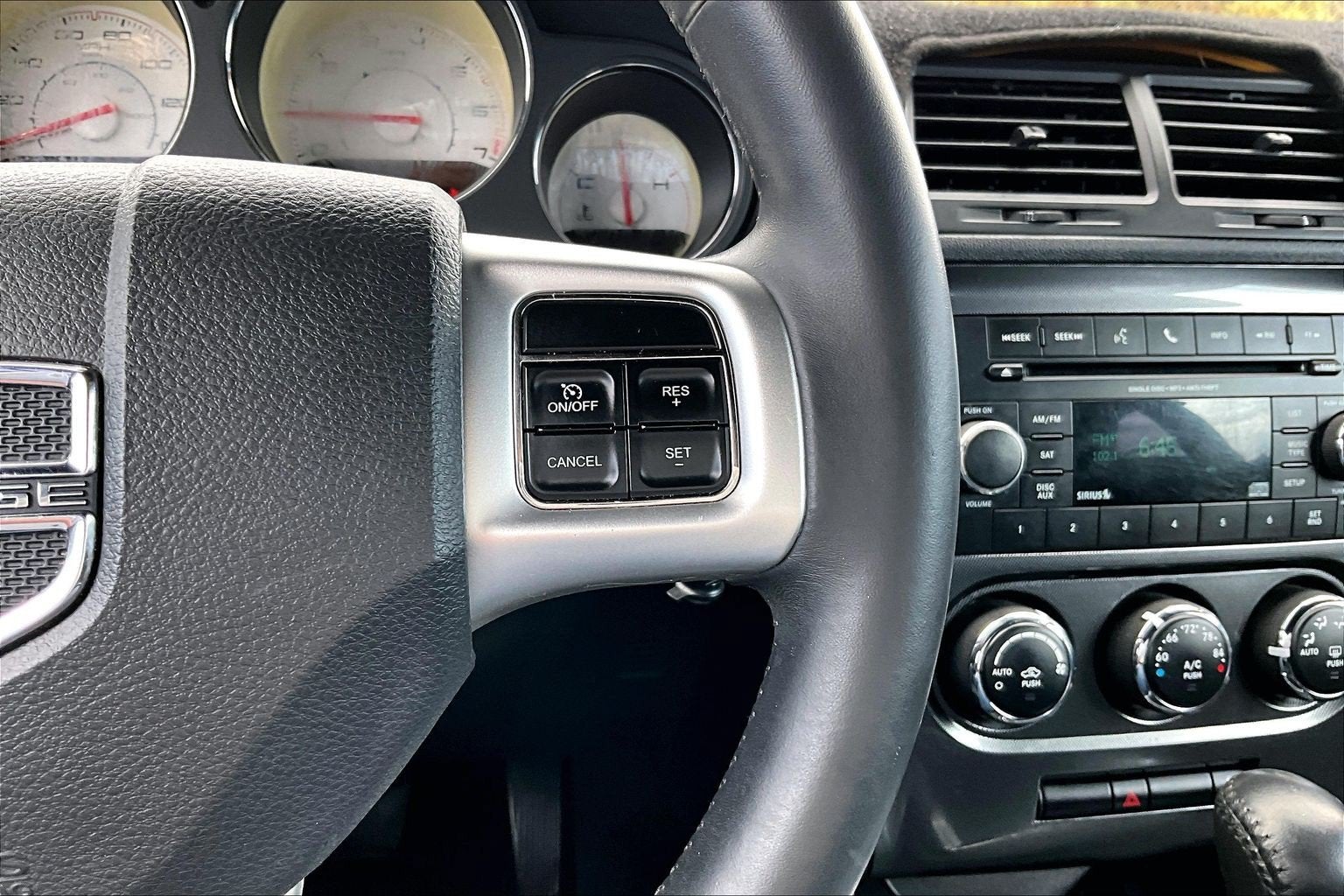 2014 Dodge Challenger SXT