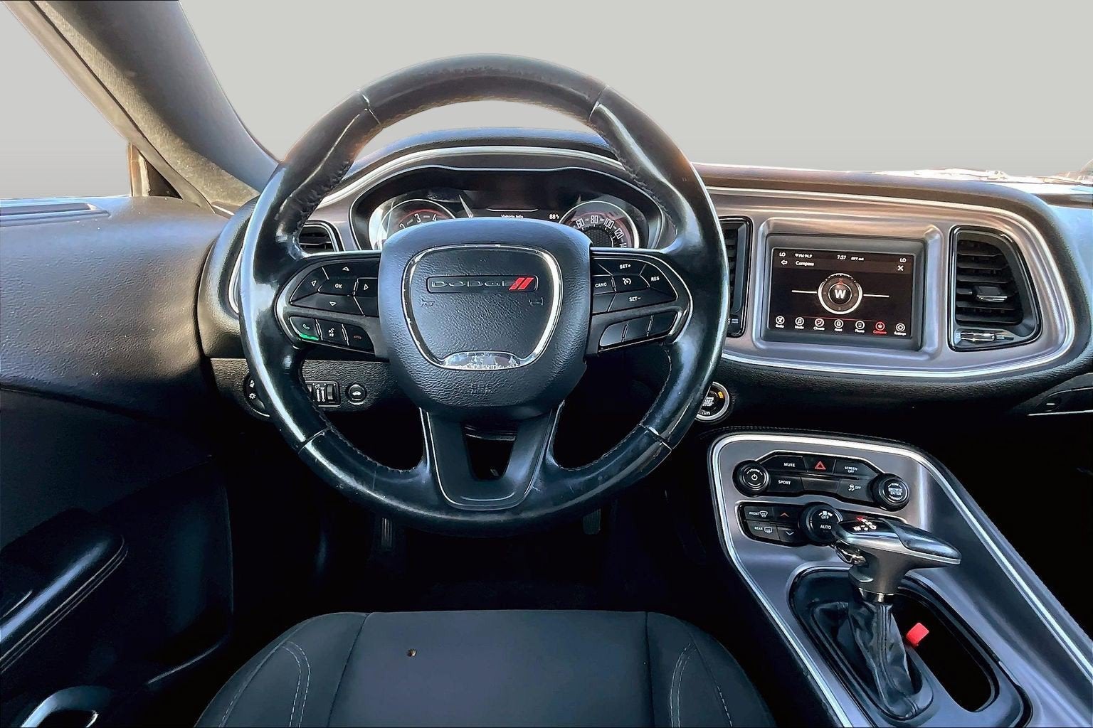 2019 Dodge Challenger SXT
