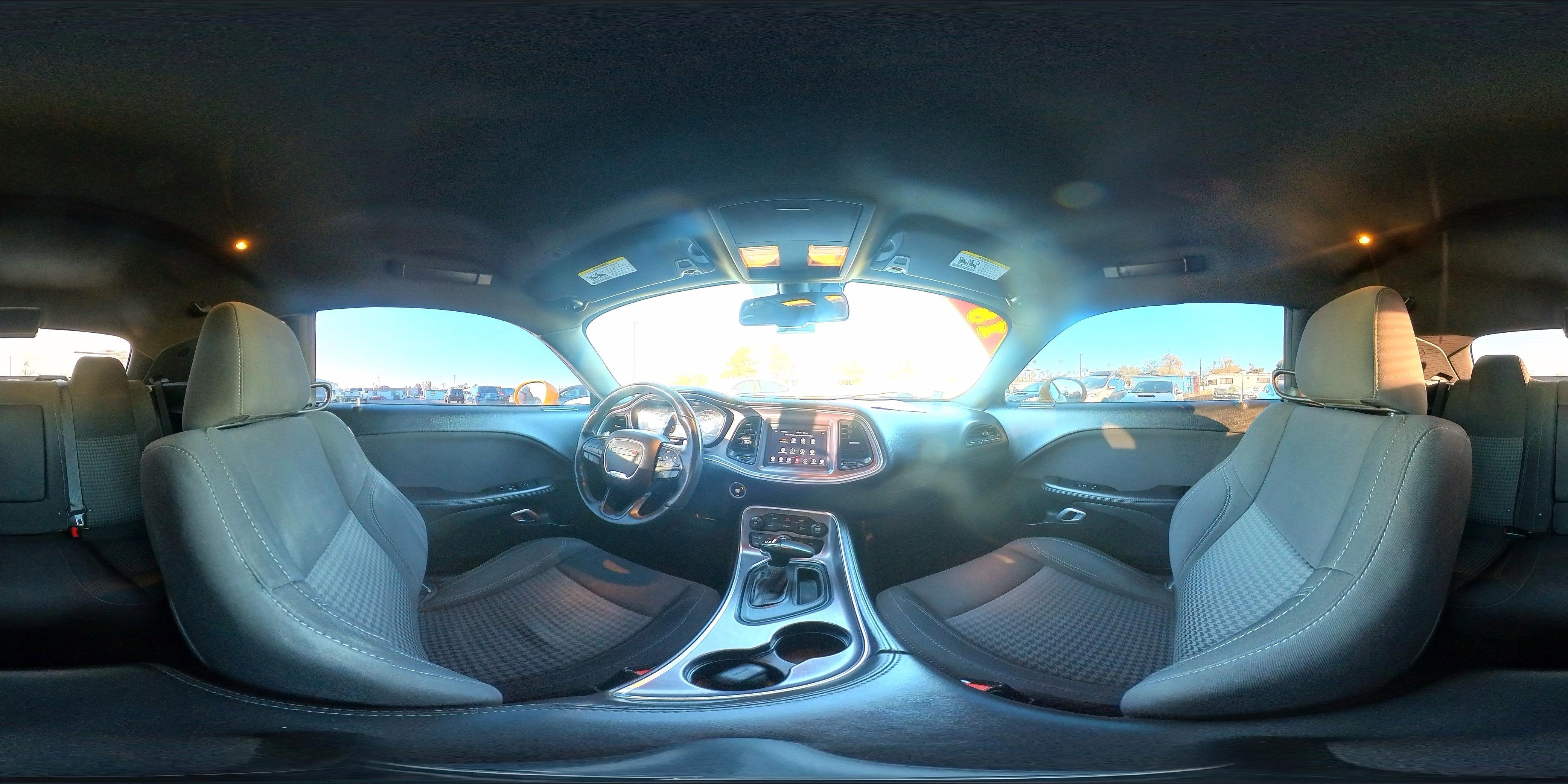 2018 Dodge Challenger SXT