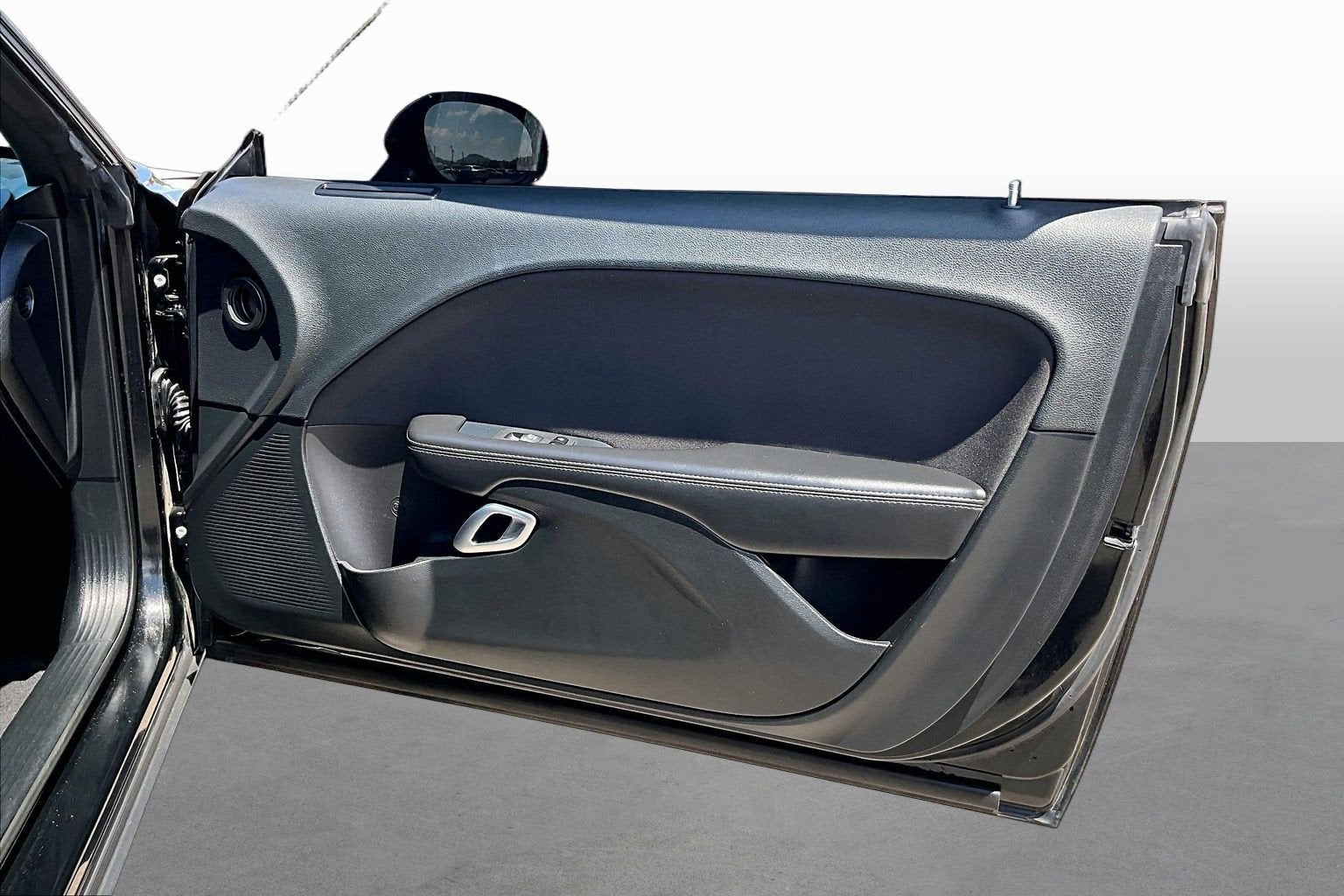 2019 Dodge Challenger SXT - Photo 18