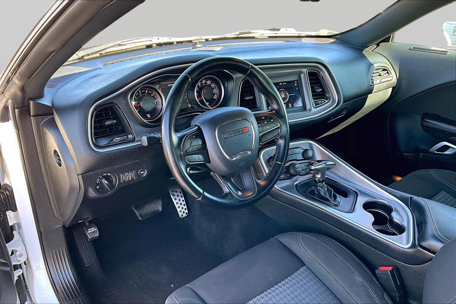 2021 Dodge Challenger SXT