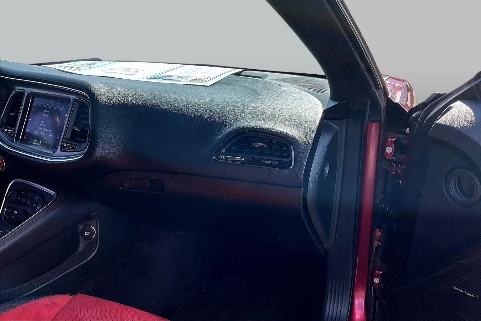 2018 Dodge Challenger 392 Hemi Scat Pack Shaker