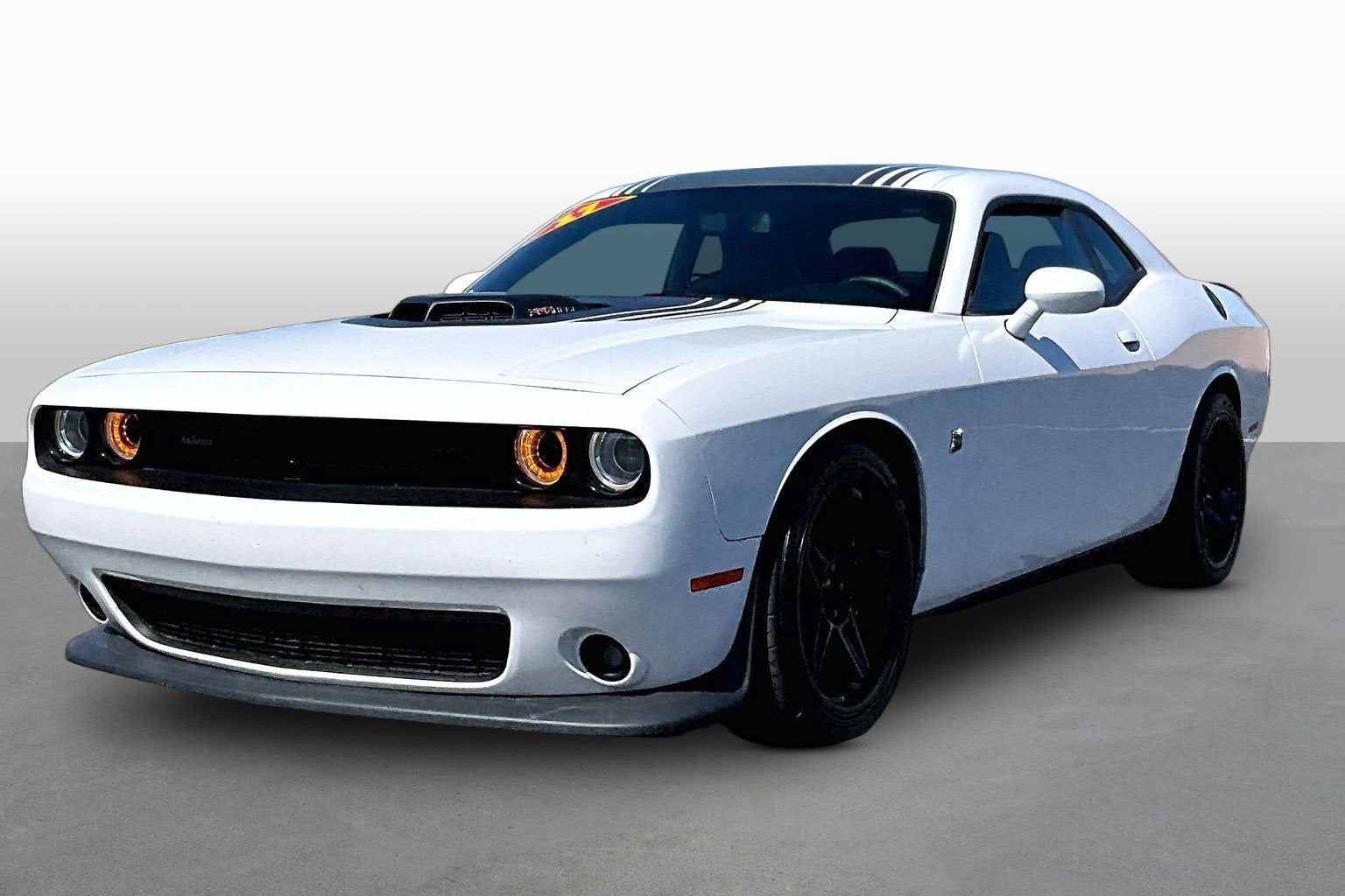 2017 Dodge Challenger 392 Scat Pack Shaker's photo