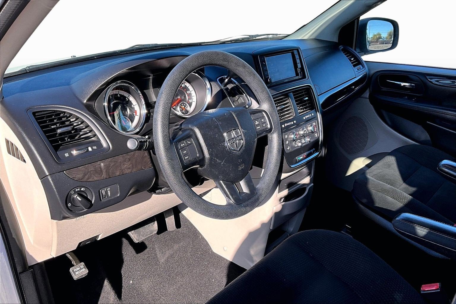 2018 Dodge Grand Caravan SE