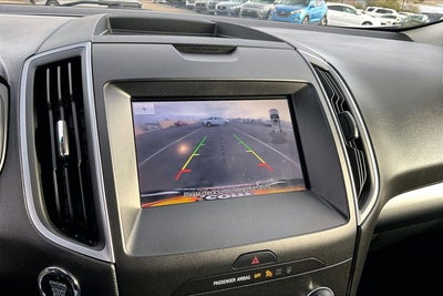 2020 Ford Edge SE
