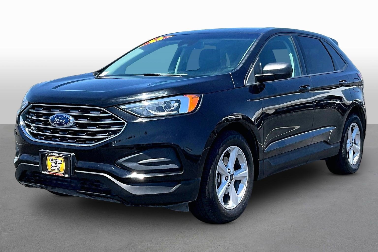 2020 Ford Edge SE's photo