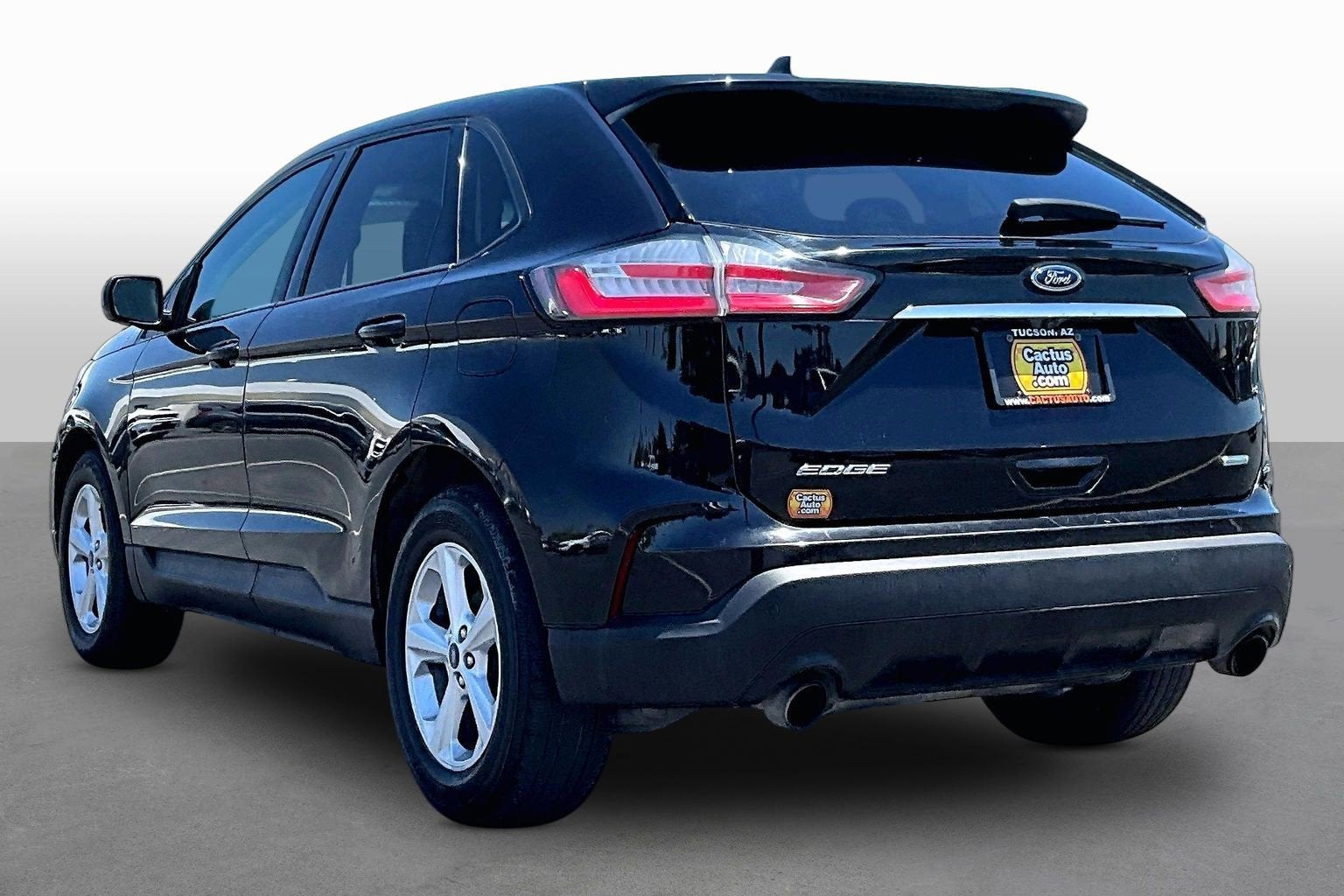 2020 Ford Edge SE - Photo 11