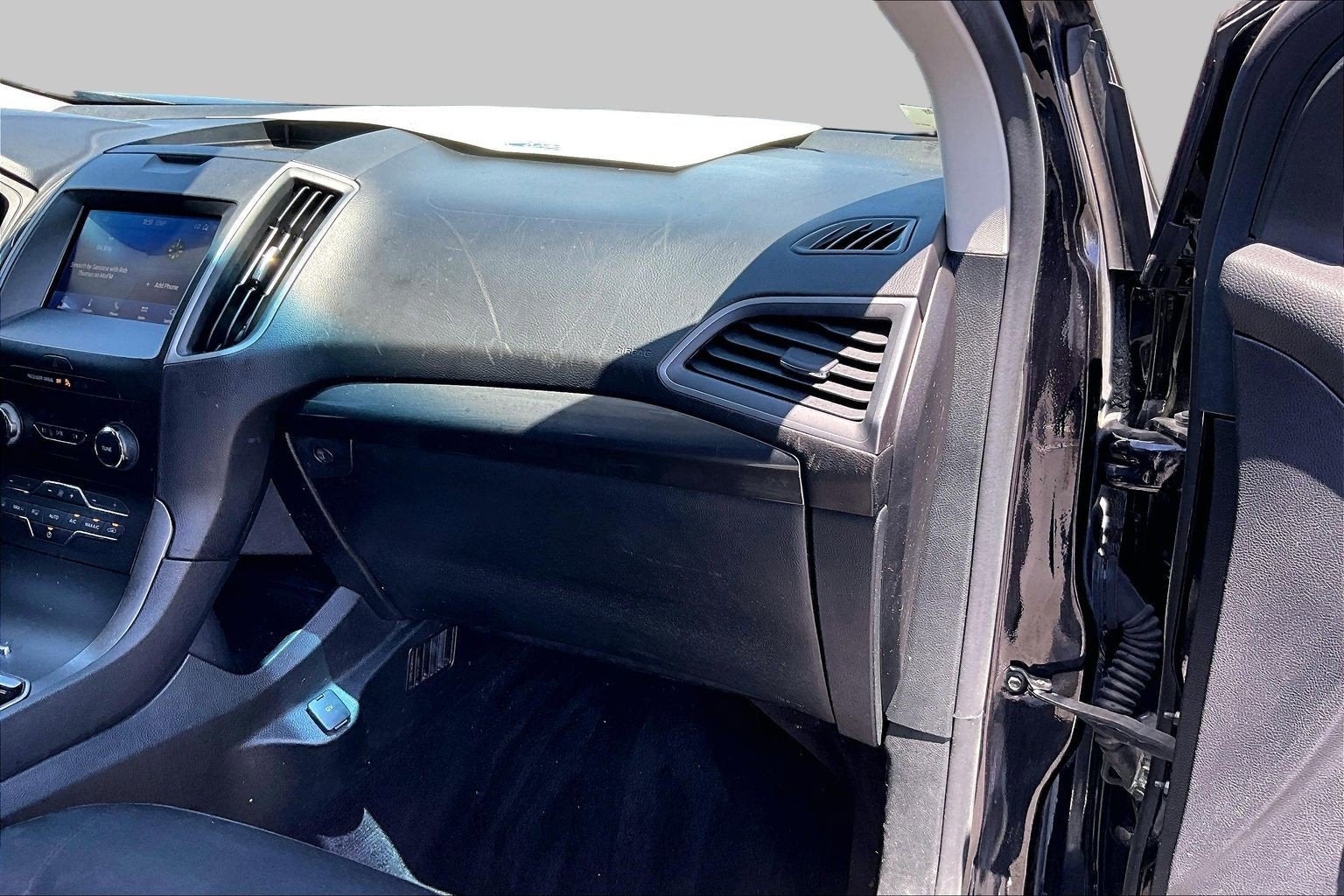 2020 Ford Edge SE