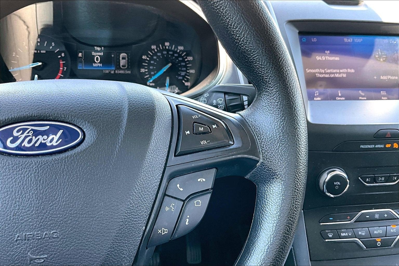 2020 Ford Edge SE - Photo 19
